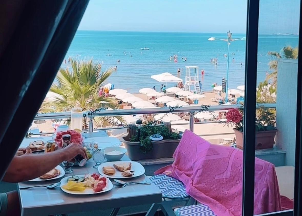 Durres Strand Direkt Am Meer Экстерьер фото